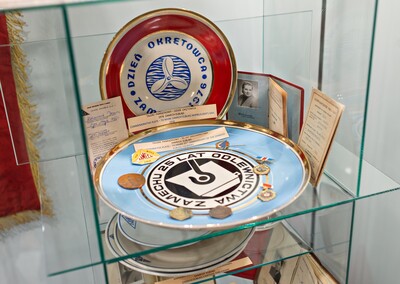 Historia z ekranu i na wystawach