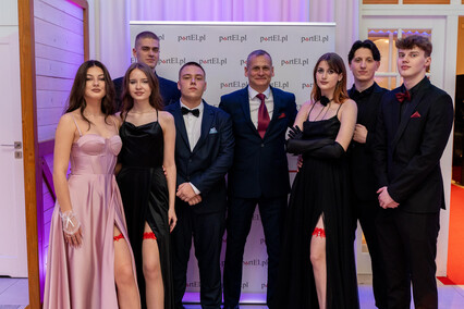 Walentynkowa studniówka Zespołu Szkół Technicznych