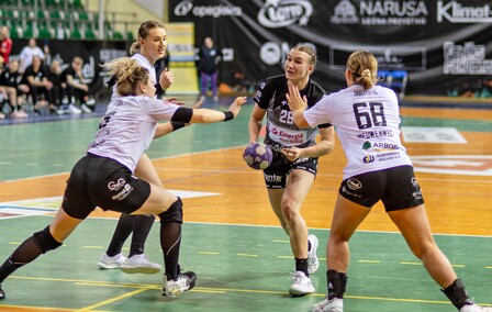 Przegrana Startu z wielokrotnymi mistrzyniami Polski