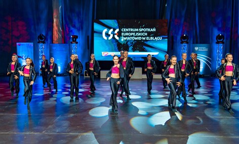W rytmach disco dance