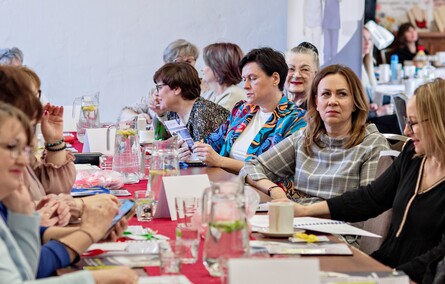 Obradowały pielęgniarki i położne