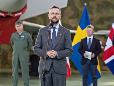 W obronie polskiego nieba