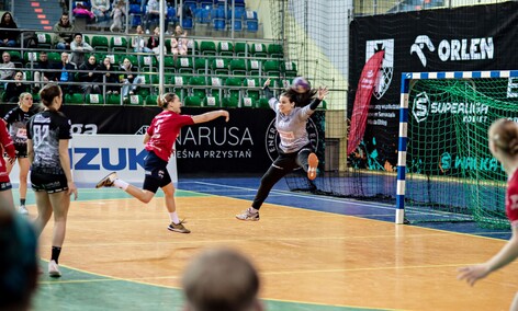 Start z coraz większą przewagą