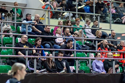 Start z coraz większą przewagą