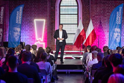 Adrian Zandberg w Elblągu. \"Za nami nie stoją multimilionerzy\"
