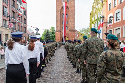 Biel i czerwień na starówce