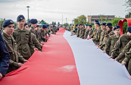 Biel i czerwień na starówce