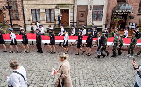 Biel i czerwień na starówce