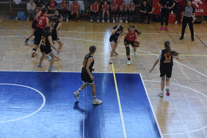 Koszykarki bez awansu