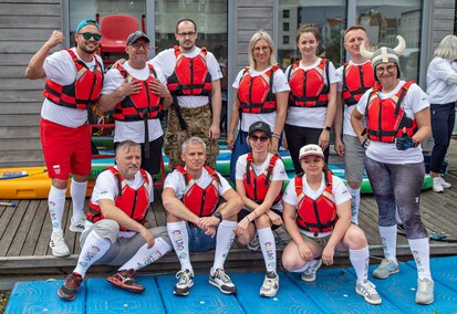 Studenci z kluczami do miasta