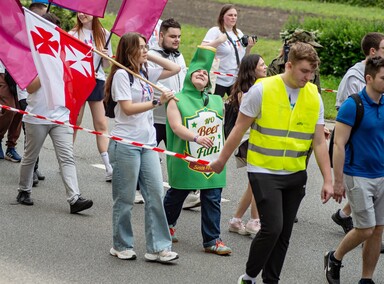 Studenci z kluczami do miasta