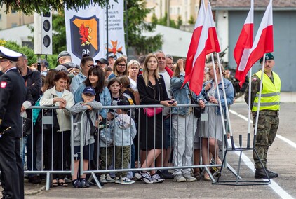 Pododdział z Westerplatte na święcie 16 pułku