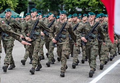 Pododdział z Westerplatte na święcie 16 pułku