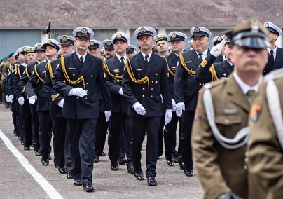 Pododdział z Westerplatte na święcie 16 pułku