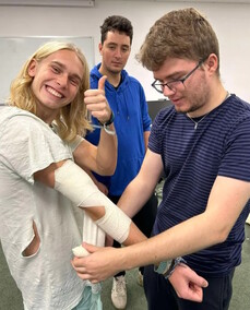 Akademia Medycznych i Społecznych Nauk Stosowanych - Twoja przepustka do zawodowego sukcesu