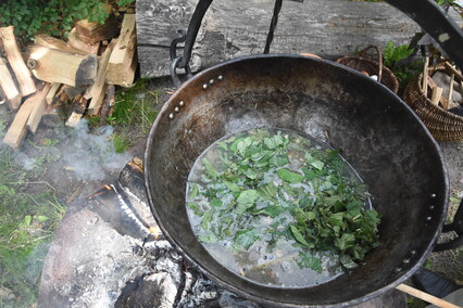 Truso na dziedzińcu muzeum