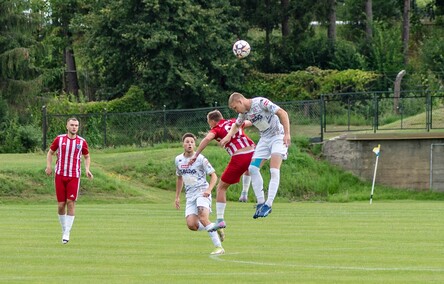 Szukanie fundamentów: Olimpia testuje, Cartusia pokonana