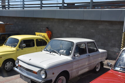 Hamburger w dłoń i w drogę