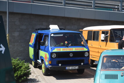 Hamburger w dłoń i w drogę