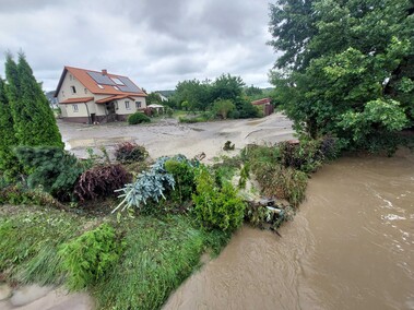 „Nie spaliśmy, nie mamy prądu, wody, nic...” (aktualizacja)