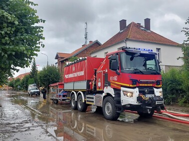 „Nie spaliśmy, nie mamy prądu, wody, nic...” (aktualizacja)