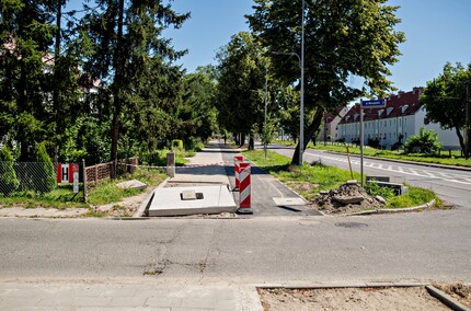 Ścieżki w budowie, rowerzyści już korzystają