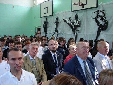 Hala za 14 milionów
