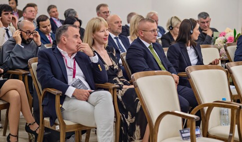 Otwarcie z chirurgiczną precyzją