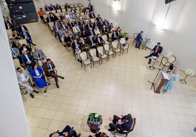 Otwarcie z chirurgiczną precyzją