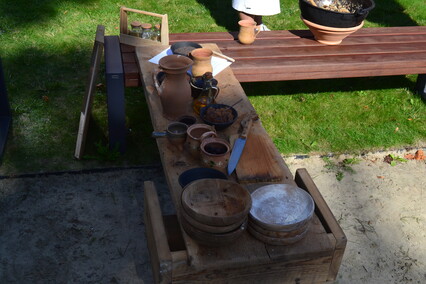 W Lipcach Reymontowskich na dziedzińcu Biblioteki