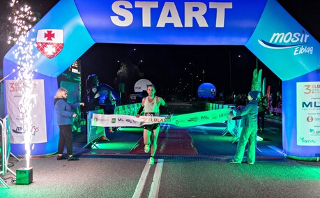 Piątka pod gwiazdami