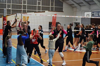 Truso gromi na inaugurację