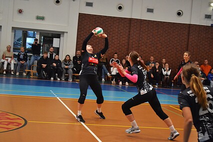 Truso gromi na inaugurację