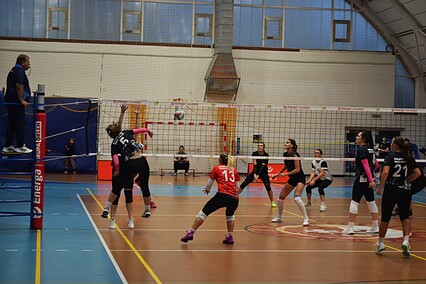 Truso gromi na inaugurację