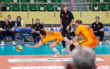 Pięć setów na inaugurację Plusligi w Elblągu