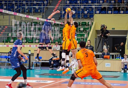 Pięć setów na inaugurację Plusligi w Elblągu