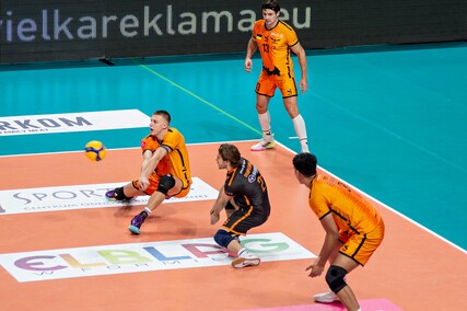 Pięć setów na inaugurację Plusligi w Elblągu