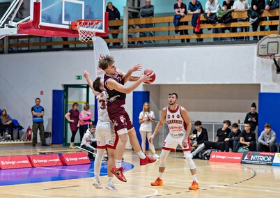 Na zwycięskiej ścieżce