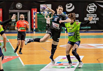 Pierwsza potyczka na remis