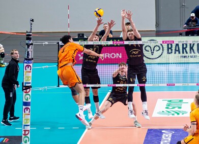 Sensacja pod siatką