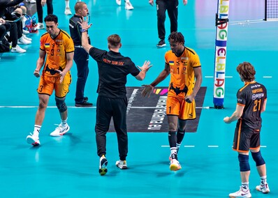 Sensacja pod siatką