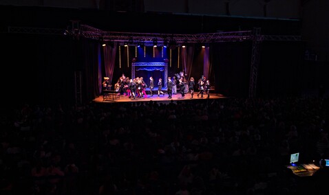 Szkoła imienia Lepszych od Reszty