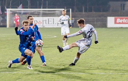 Broń strzelała, ale Olimpia miała ostrą amunicję