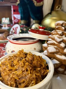 Nowa Holandia rusza ze świąteczną ofertą. Zamów tradycyjne potrawy na Wigilię — bez stresu i bez gotowania!