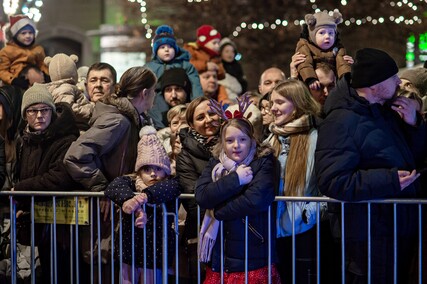 Choinka już świeci