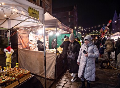 Choinka już świeci