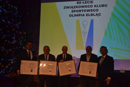 Nowy sztandar na 80. urodziny