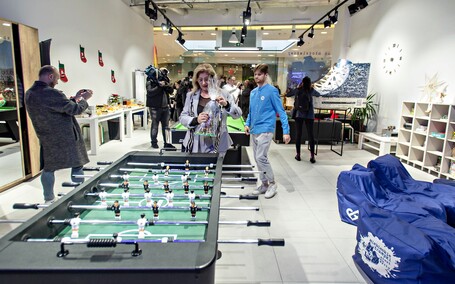 Niebieskie Trampki. Bez hejtu, bez używek i agresji