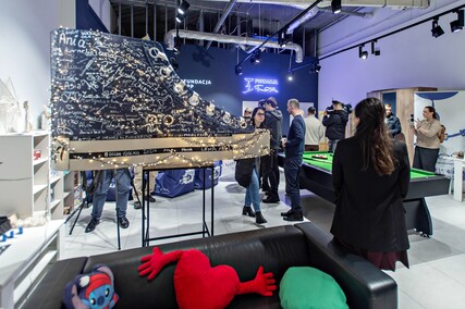 Niebieskie Trampki. Bez hejtu, bez używek i agresji