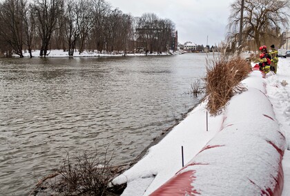 Stan alarmowy na rzece Elbląg (aktualizacja)